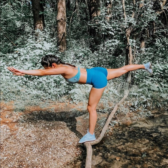 lululemon athletica Pants - ‼️SOLD‼️Lululemon Blue In Movement Short Everlux